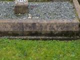 image of grave number 628940